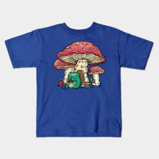 Cottagecore Aesthetic Mushrooms and Frog Cartoon Kids T-Shirt